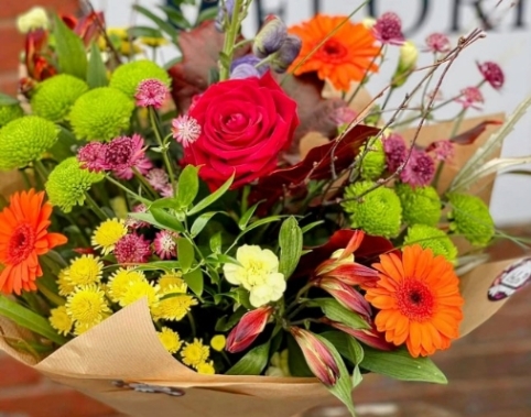 Florist Choice Autumn Hand Tied (not in water)